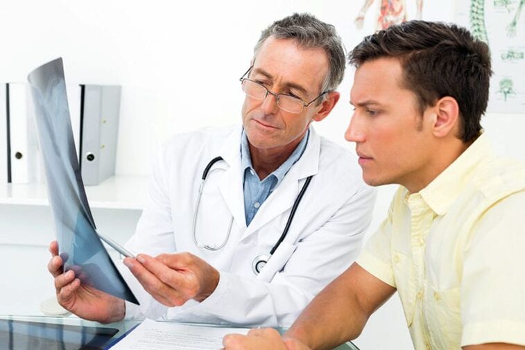Diagnóstico de prostatitis en un hombre mediante una imagen.